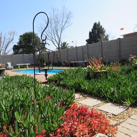 Ferienwohnung 80 On Benade Bloemfontein Exterior foto