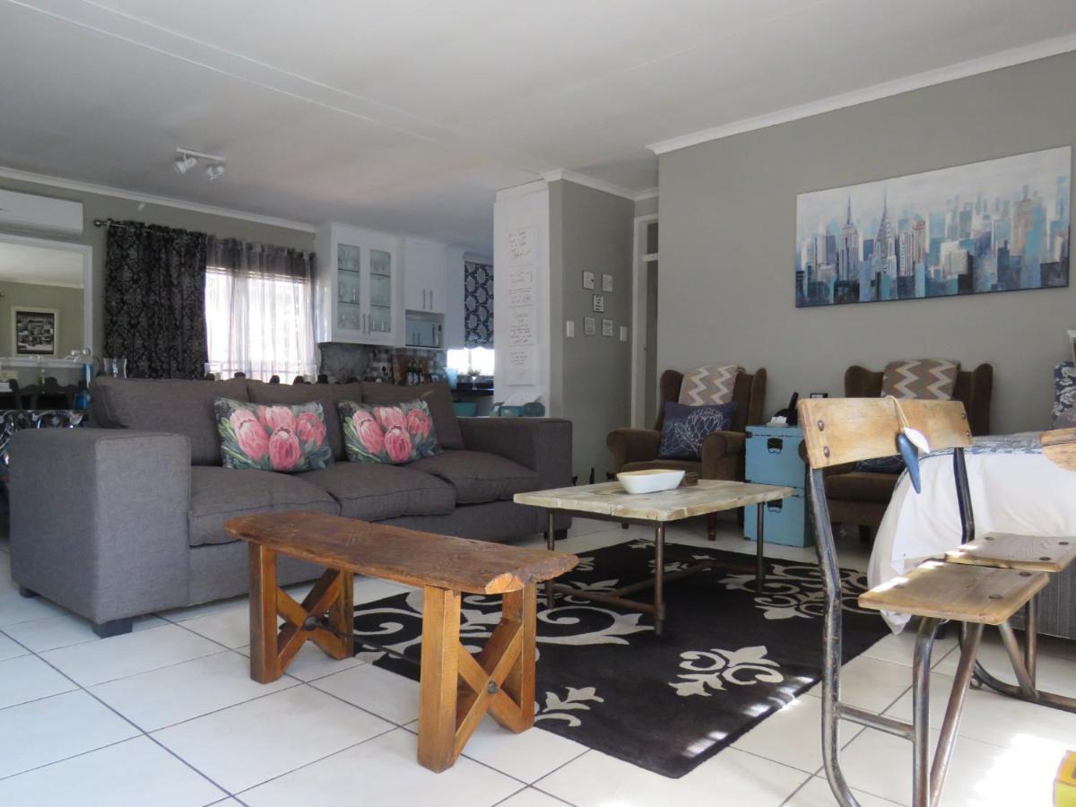 Ferienwohnung 80 On Benade Bloemfontein Exterior foto